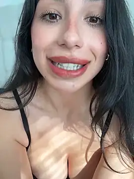 LoveLillyy online show from 02-07-25, 07:27