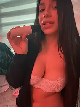 LoveLillyy online show from 02-13-25, 01:08