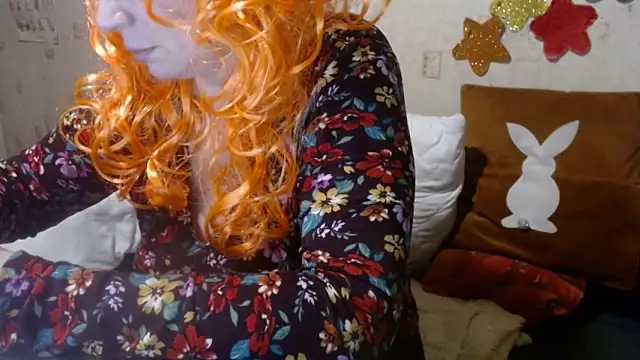 Snapshot of QueenLana chatting on 01-25-25, 03:20 QueenLana online show from 01-25-25, 03:20