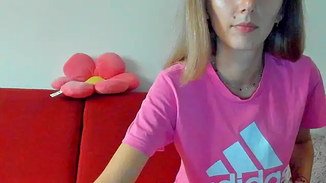 marie marie03 online show from 11-04-25, 09:41