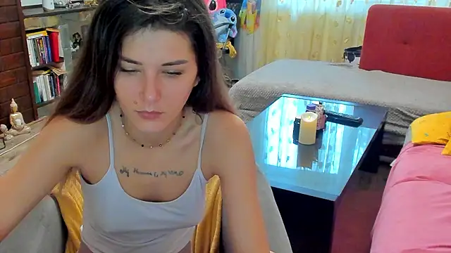 Snapshot of marie_marie03 chatting on 02-13-26, 06:42 marie marie03 online show from 02-13-26, 06:42