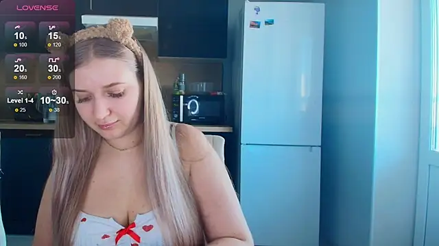 Snapshot of Adr1ana_ chatting on 02-14-26, 07:16 Adr1ana online show from 02-14-26, 07:16