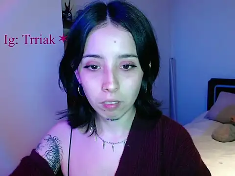 babyluna 8 8 online show from 04-24-26, 12:13