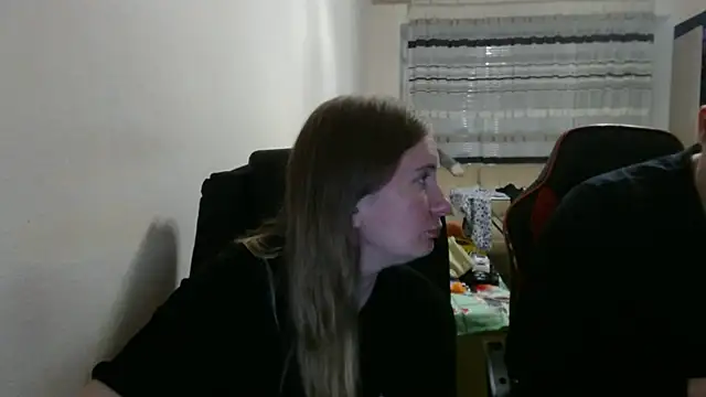 PeterAndJen online show from 09-26-25, 06:34