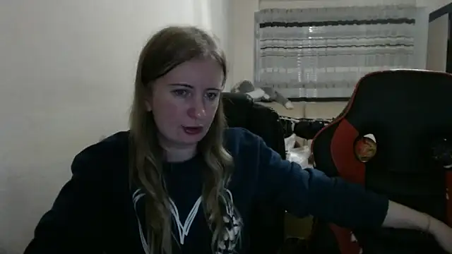 PeterAndJen online show from 11-01-25, 08:22