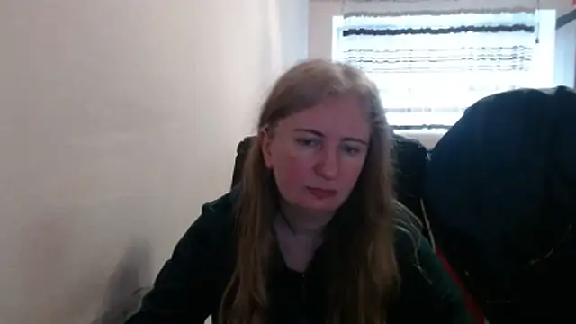 Snapshot of PeterAndJen chatting on 03-16-26, 06:01 PeterAndJen online show from 03-16-26, 06:01