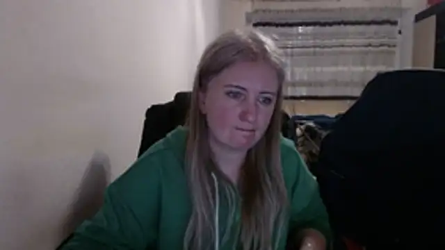 Snapshot of PeterAndJen chatting on 03-24-26, 07:08 PeterAndJen online show from 03-24-26, 07:08