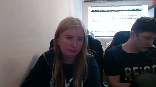 PeterAndJen online show from 05-01-26, 05:12