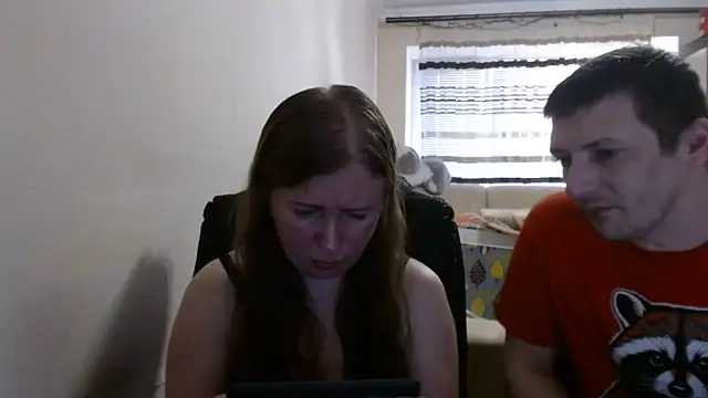 Snapshot of PeterAndJen chatting on 07-17-26, 06:13 PeterAndJen online show from 07-17-26, 06:13