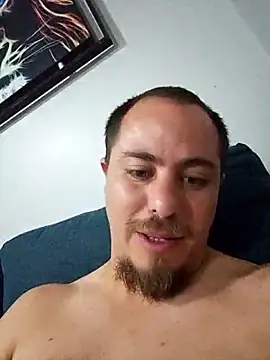 Snapshot of OasJa chatting on 10-18-25, 12:24 OasJa online show from 10-18-25, 12:24