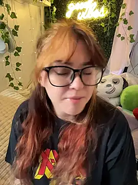 Snapshot of JennKenobi chatting on 07-15-26, 03:17 JennKenobi online show from 07-15-26, 03:17