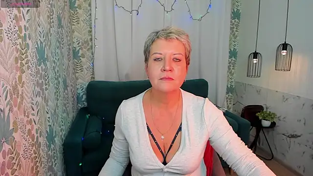 KathySunn online show from 01-07-25, 01:24