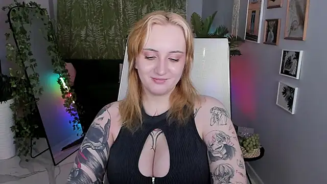 AsheLucker online show from 05-06-26, 02:29
