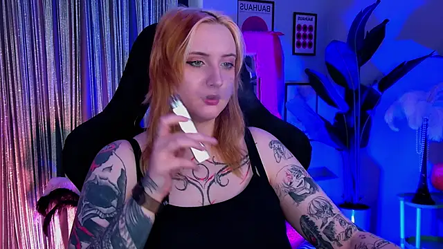 AsheLucker online show from 05-13-26, 02:31