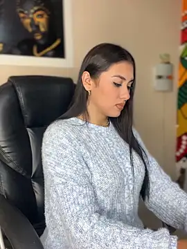 Ambar pe  online show from 12-21-24, 03:58