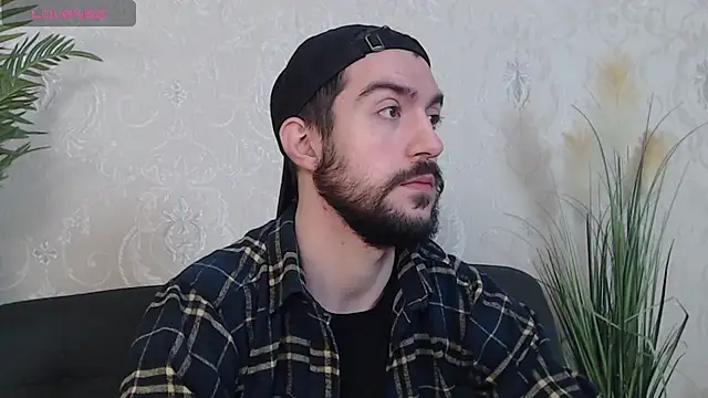 Dylan Best online show from 12-14-24, 05:18