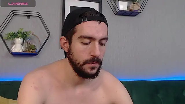 Dylan Best online show from 12-16-24, 05:38