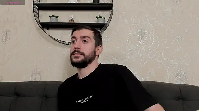 Snapshot of Dylan_Best chatting on 02-10-26, 11:42 Dylan Best online show from 02-10-26, 11:42