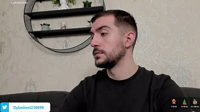 Snapshot of Dylan_Best chatting on 02-19-26, 09:44 Dylan Best online show from 02-19-26, 09:44