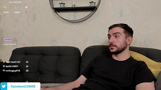 Snapshot of Dylan_Best chatting on 03-02-26, 07:15 Dylan Best online show from 03-02-26, 07:15