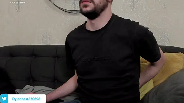 Snapshot of Dylan_Best chatting on 03-08-26, 02:04 Dylan Best online show from 03-08-26, 02:04