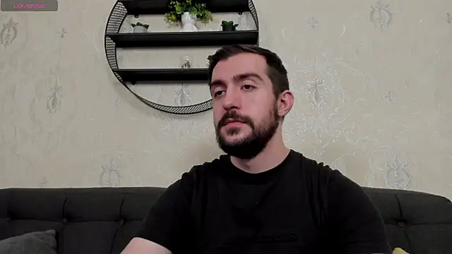 Snapshot of Dylan_Best chatting on 03-22-26, 01:53 Dylan Best online show from 03-22-26, 01:53