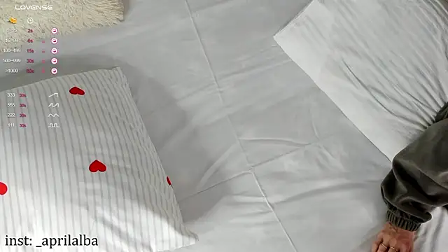 Snapshot of AprilinAlba chatting on 03-09-25, 01:56 AprilinAlba online show from 03-09-25, 01:56