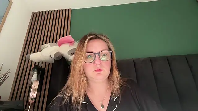 short sweetpea online show from 03-13-26, 09:27