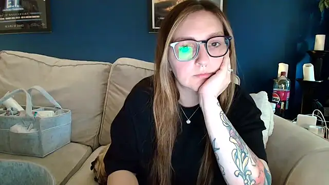 short sweetpea online show from 05-11-26, 02:45