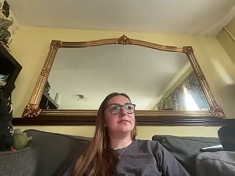 short sweetpea online show from 06-27-26, 02:01