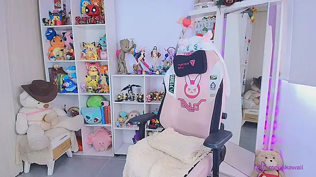 Snapshot of meda_kawaii_ chatting on 11-23-25, 03:01 meda kawaii online show from 11-23-25, 03:01