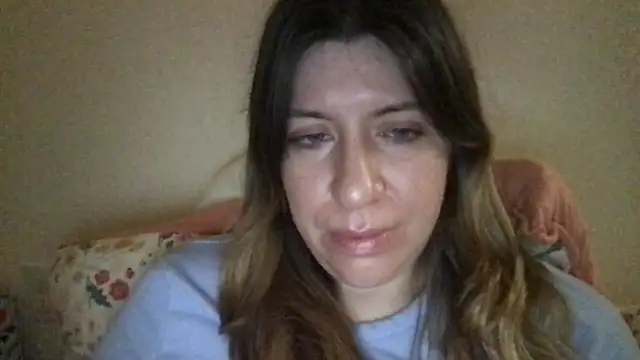 Snapshot of HYPHYtype chatting on 01-04-25, 04:55 HYPHYtype online show from 01-04-25, 04:55