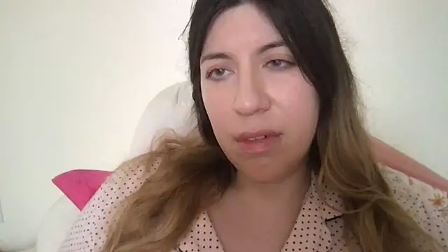 Snapshot of HYPHYtype chatting on 02-24-25, 10:58 HYPHYtype online show from 02-24-25, 10:58