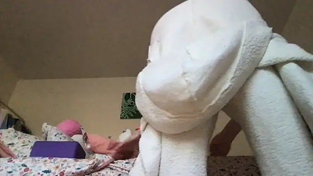 Snapshot of HYPHYtype chatting on 09-22-25, 03:14 HYPHYtype online show from 09-22-25, 03:14