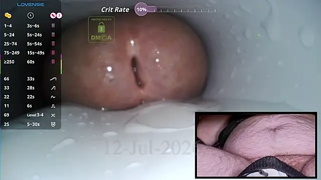 Snapshot of controlmytoys chatting on 07-12-26, 09:28 controlmytoys online show from 07-12-26, 09:28