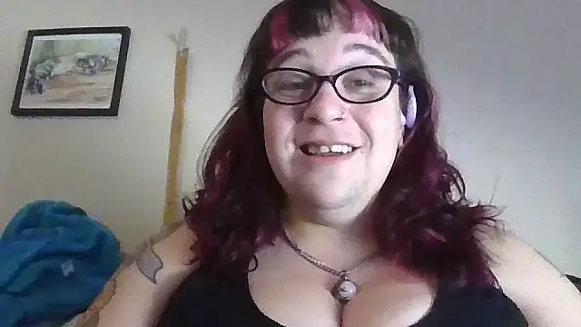 Snapshot of GothyBaby chatting on 03-01-25, 07:26 GothyBaby online show from 03-01-25, 07:26