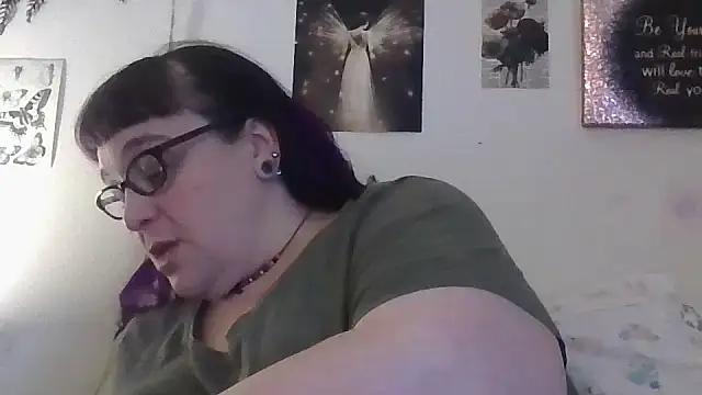 Snapshot of GothyBaby chatting on 02-22-26, 06:17 GothyBaby online show from 02-22-26, 06:17