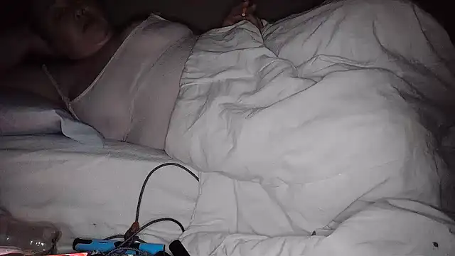 atlwebbie75 online show from 02-22-26, 10:47