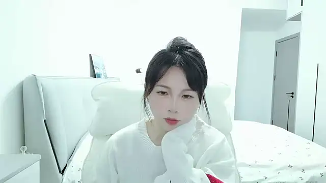 Sunset glow online show from 11-06-25, 03:07