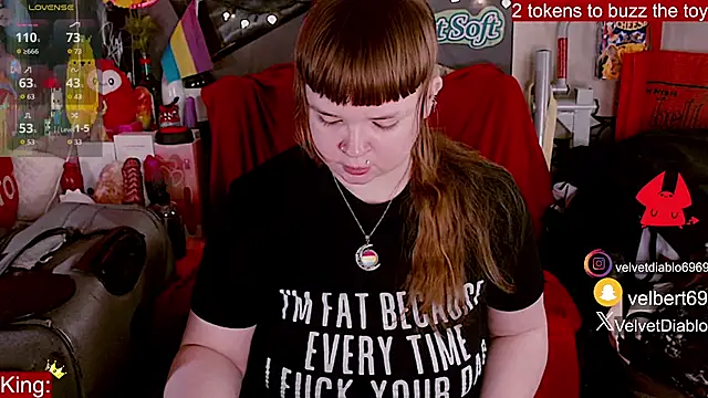 Snapshot of VelvetDiablo chatting on 04-16-26, 12:11 VelvetDiablo online show from 04-16-26, 12:11