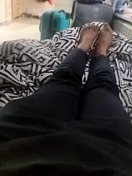 Lukeeboyasia online show from 09-14-25, 05:50