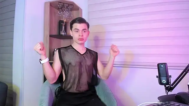 alejooo twink online show from 02-13-26, 05:25