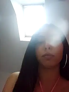 Snapshot of -xxx-Lally-xxx- chatting on 10-29-25, 03:47 -xxx-Lally-xxx- online show from 10-29-25, 03:47