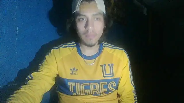 AlexAlejandro13 online show from 10-16-25, 08:48