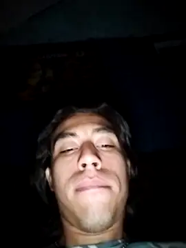 Snapshot of AlexAlejandro13 chatting on 05-15-26, 08:32 AlexAlejandro13 online show from 05-15-26, 08:32