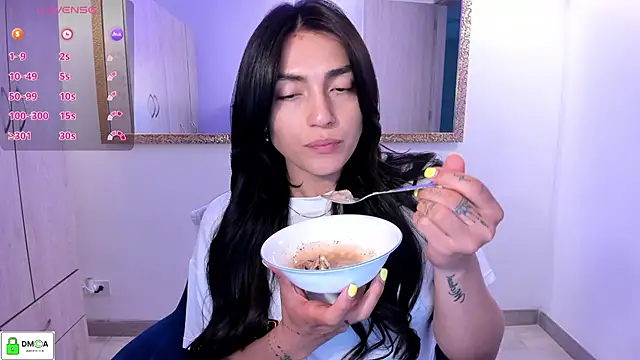 EricaVanderhill online show from 12-20-25, 10:50