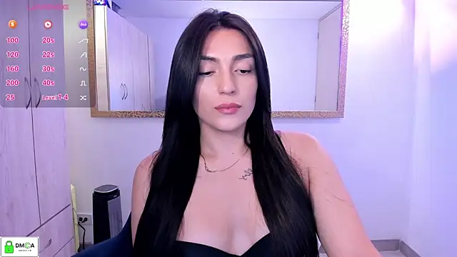 Snapshot of EricaVanderhill chatting on 03-22-26, 01:09 EricaVanderhill online show from 03-22-26, 01:09