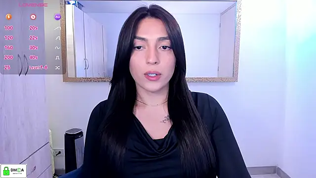 Snapshot of EricaVanderhill chatting on 03-25-26, 11:33 EricaVanderhill online show from 03-25-26, 11:33