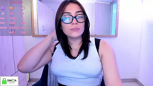 Snapshot of EricaVanderhill chatting on 07-20-26, 07:49 EricaVanderhill online show from 07-20-26, 07:49