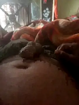 Snapshot of FinableKnee chatting on 11-03-25, 07:31 FinableKnee online show from 11-03-25, 07:31